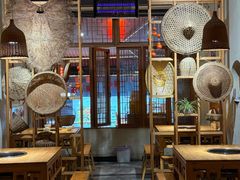 -大众跷脚牛肉馆·非遗传承单位(峨眉山店)