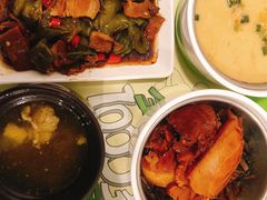 -老乡鸡(亳州路天庆大厦店)