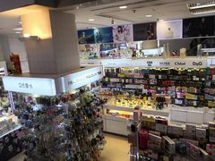 -裕华国货(牛车水总店)