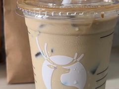 -瑞幸咖啡(灵芝地铁站A1口店)