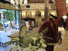 -Seraser Fine Dining Restaurant