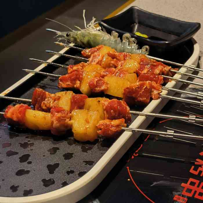 丰茂烤串(吴中路店)-"炭火烤肉,想吃很久了.从点评上了.