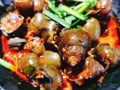 -老闵田螺馆·南昌特色小炒(梦时代店)