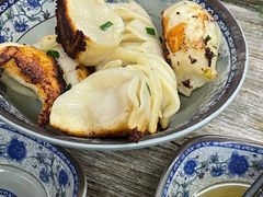 -无名氏宵夜小摊(祝家三姐妹馄饨店)