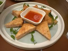 月亮虾饼ShrimpPancakes-Golden Lily河内巴黎法越料理餐厅(建国西路店)