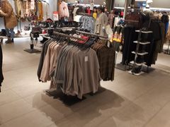-ZARA(世贸天阶店)