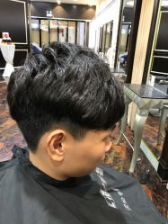 男士造型-八佰伴8008星级形象店