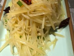 凉拌土豆丝-江边城外烤全鱼(方庄时代购物中心店)