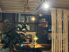 -84那年咖啡馆(李沧万达店)