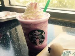季节限定星冰乐-星巴克(宝山万达店)