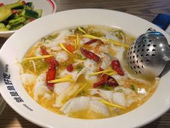 -酸渡·老坛酸菜鱼·现炒下饭菜(港惠新天地店)