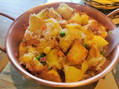 特色铜锅洋芋饭-静和鱼庄