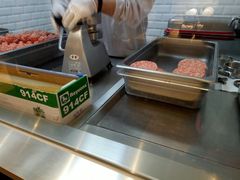 -The Habit Burger Grill 哈比特汉堡(爱琴海店)