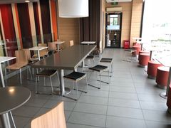 -麦当劳(成都时代奥特莱斯店)