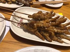 烤鸡爪串-木屋烧烤(岗顶二店)