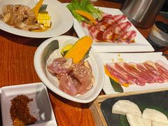 -山之屋炭火烧肉·生啤畅饮(大朗万科中央公园店)