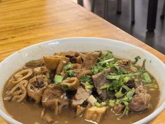 -陈记卤煮小肠