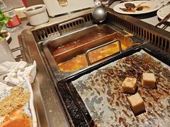 -芝小官毛肚火锅海鲜自助(苏州吴江区万宝店)