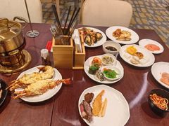 -亚特兰蒂斯-番红花海鲜自助餐厅·鲜活海鲜·小火锅