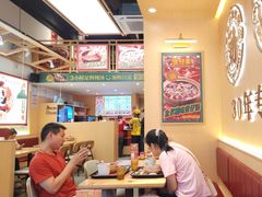 -华记煲仔华·煲仔饭(市桥易发店)