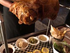 秘制地中海碳烤猪膝-疯克大象美式烤肉餐厅