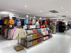 -优衣库(上海正大广场店)