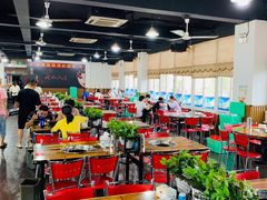 大堂-皖北巫氏三胖地锅鸡(长淮总店)