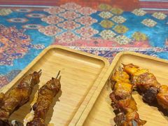 -乡村馕坑肉·烧烤·新疆菜·本地人更爱吃(阿勒泰首店)