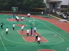 -上海市工商外国语学校