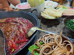 -谭记重庆老火锅(总店)
