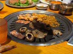 -那胡同里的小烤肉馆(开发区万达店)
