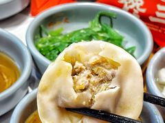 -馋三尺蟹粉小笼(人民广场店)