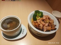 -多喝汤·粤式茶餐(太和金铂店)