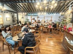-大书房咖啡(中传国交店)