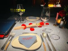 -弦月窗LUNETTE BY AMANDA(复兴路店)