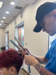 -私家美林护肤造型