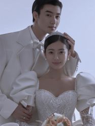 -AOROA·奥洛拉婚纱摄影·旅拍·礼服