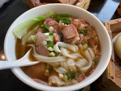 叉烧河粉-龙凤点心饼家·39年老字号(松岗店)