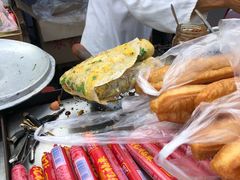 -正宗杂粮煎饼香软鸡蛋饼