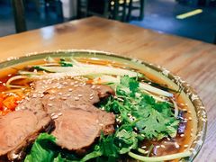 朝鲜冷面加牛肉-东北农家饺子村(昌平路店)