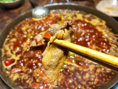 精品肥牛-四小区火锅·巷子里的重庆火锅(花照壁店)