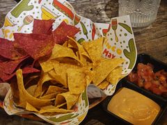 -Famous肥猫墨西哥音乐餐吧(五棵松华熙LIVE店)