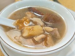 -东巴谷野生菌火锅餐厅