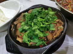 -余家庄肥肠鱼地方汤锅(银杏大道店)
