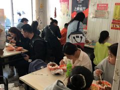 大堂-咱家王新国把子肉(县东巷店)