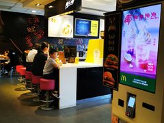 -麦当劳(七宝乐购店)
