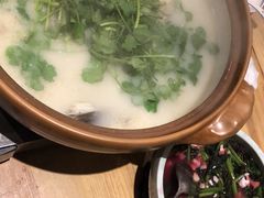 -忆江南·临江鱼馆