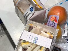 -盒马鲜生(莱蒙都会店)