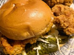 -TRIPS BURGER(大钟寺店)
