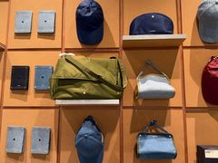 -M Stand(南京新街口金鹰店)